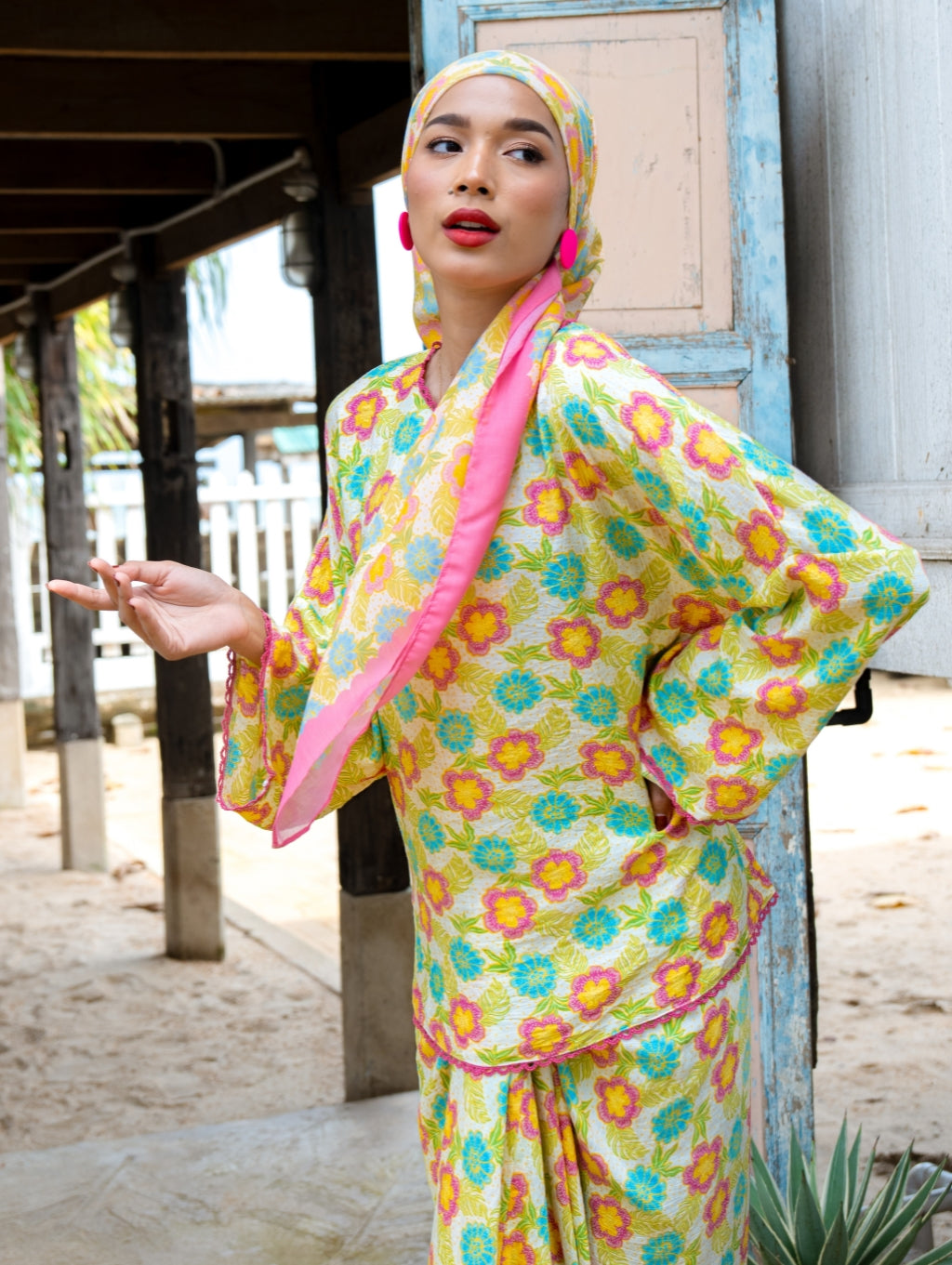 Elora Kurung in Kesuma