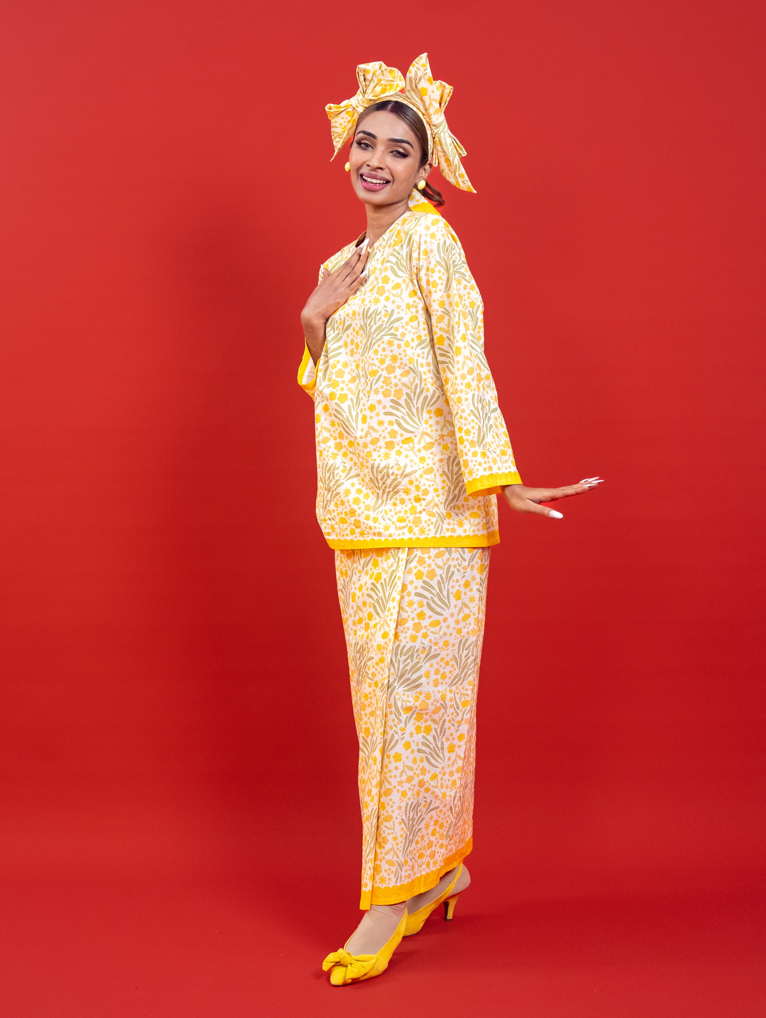 Mekar Kurung in Kuning