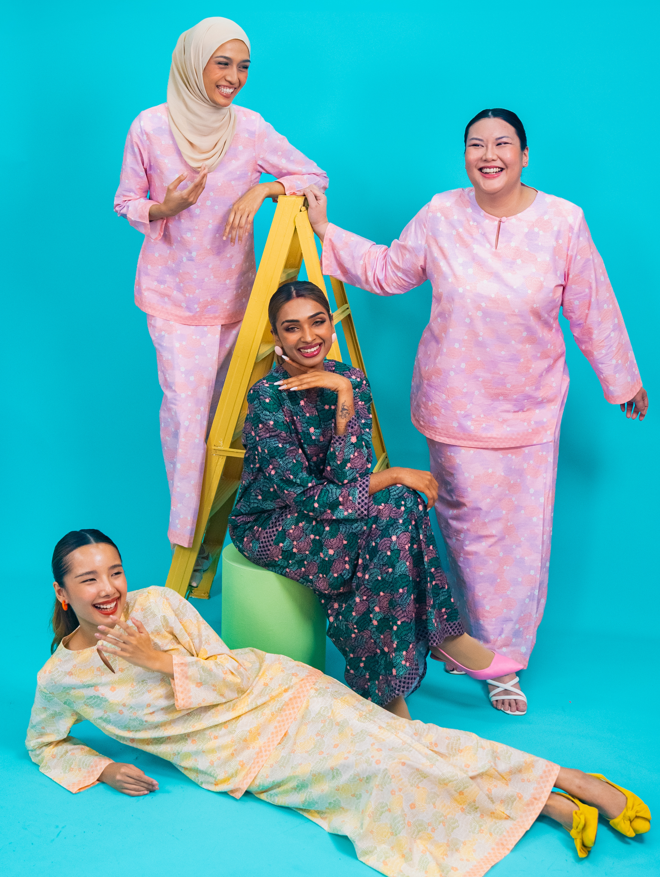 Murni Kurung in Jingga