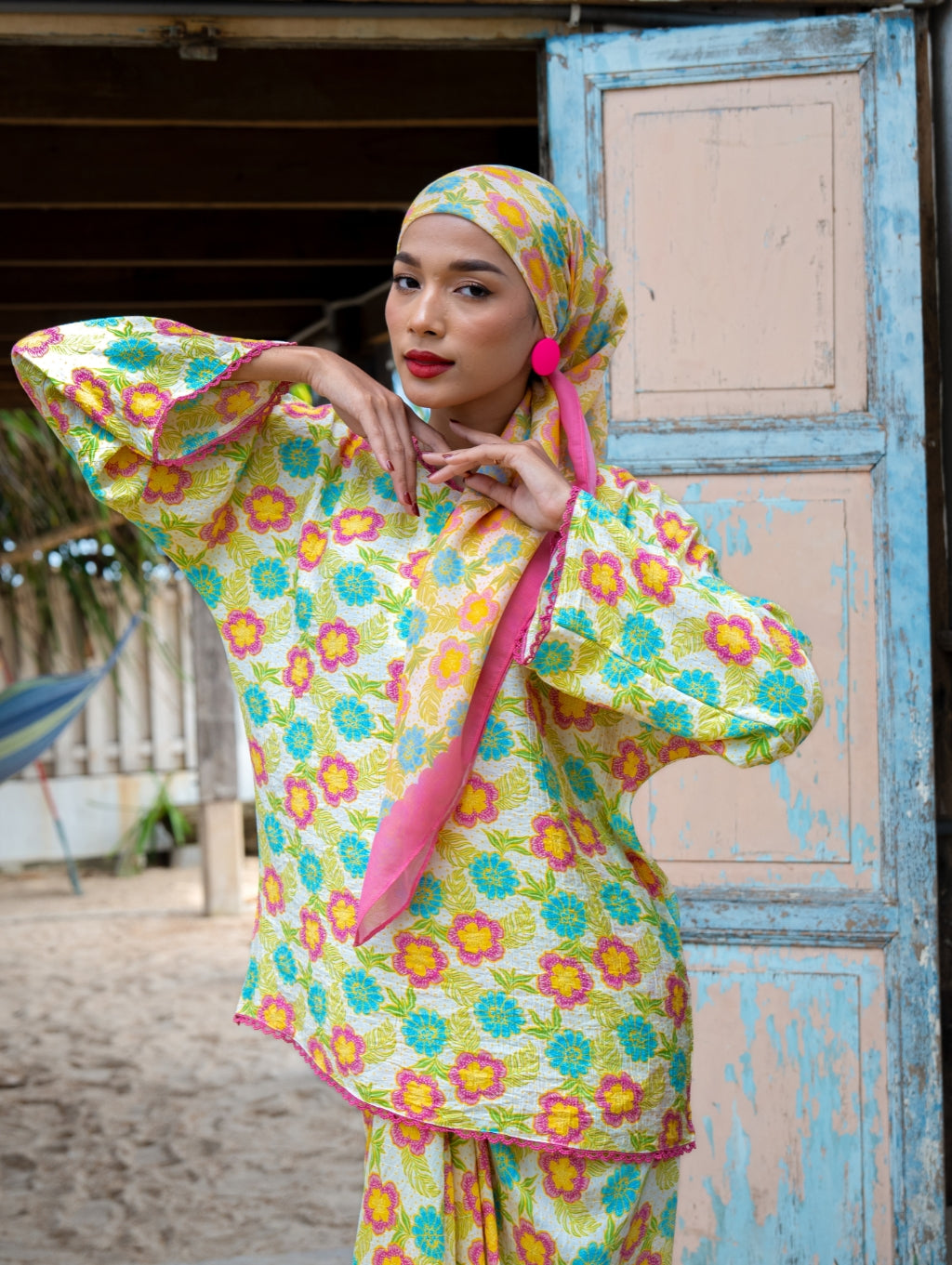 Square Scarf - Kesuma
