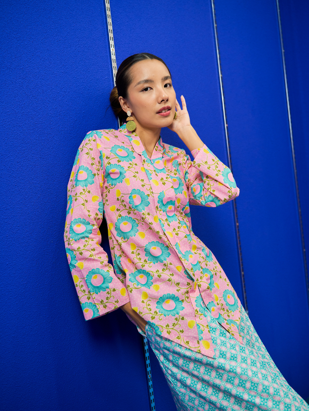 Ratna Kebaya