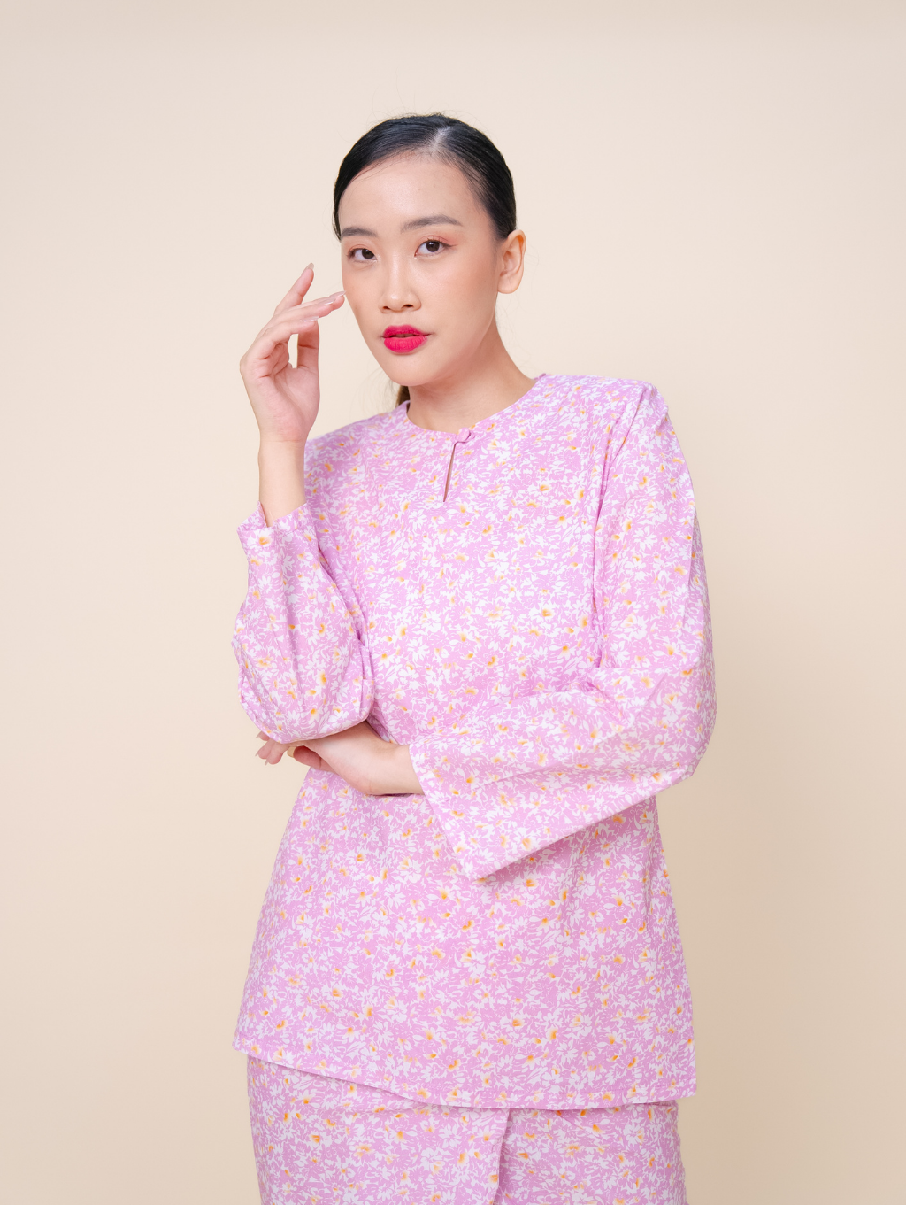 (DEFECT ITEM) Clara Kurung in Pink