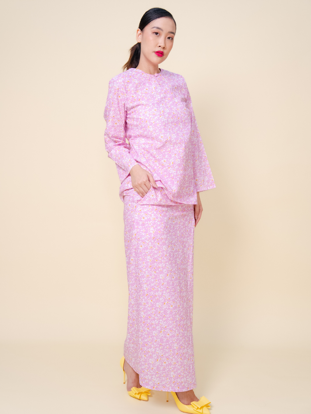 (DEFECT ITEM) Clara Kurung in Pink