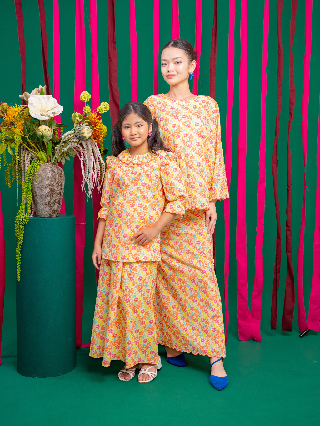 Gina Oversized Kurung - Bloomsy