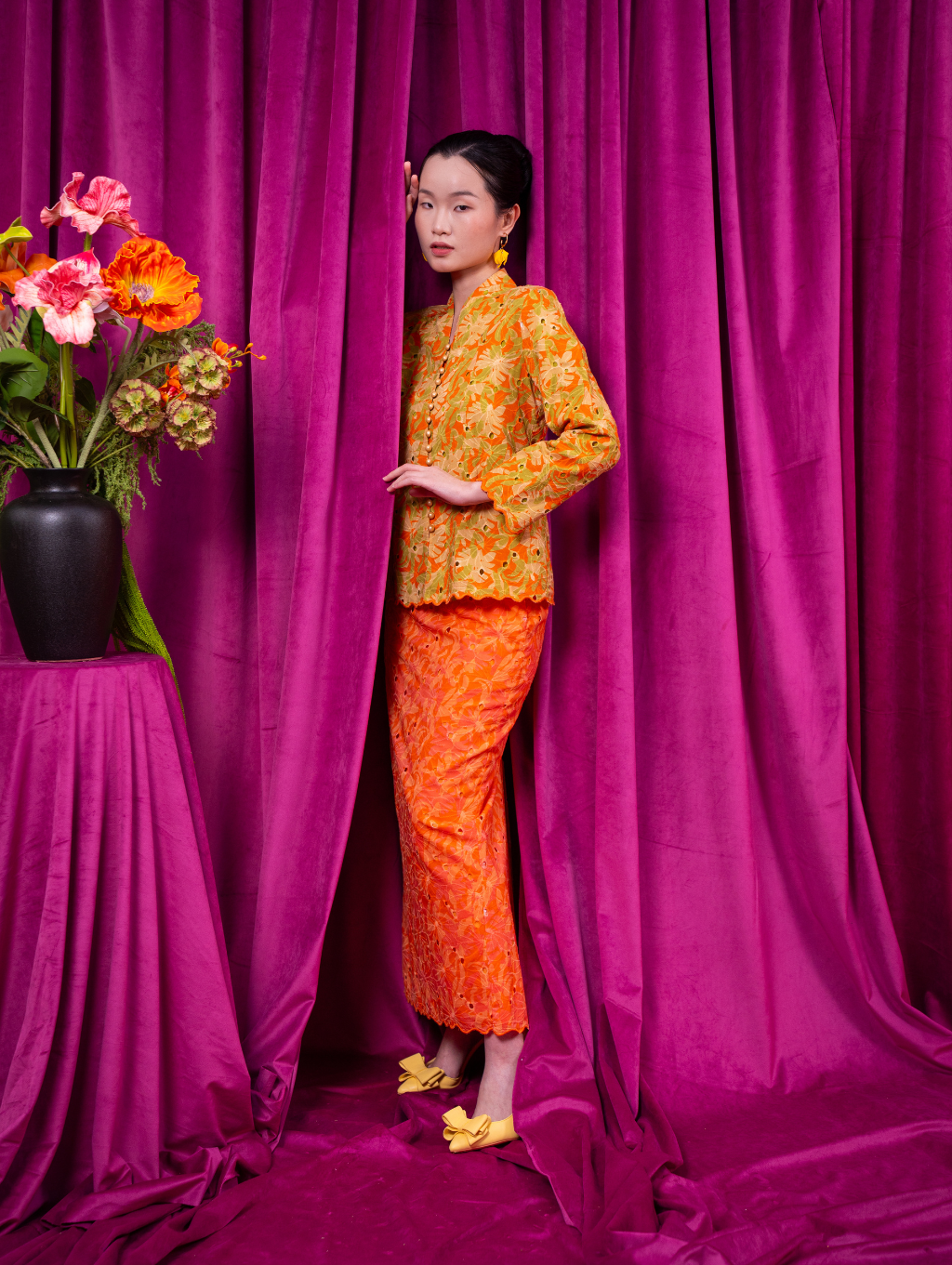 Melour Embroidery Kebaya - Paloma Orange