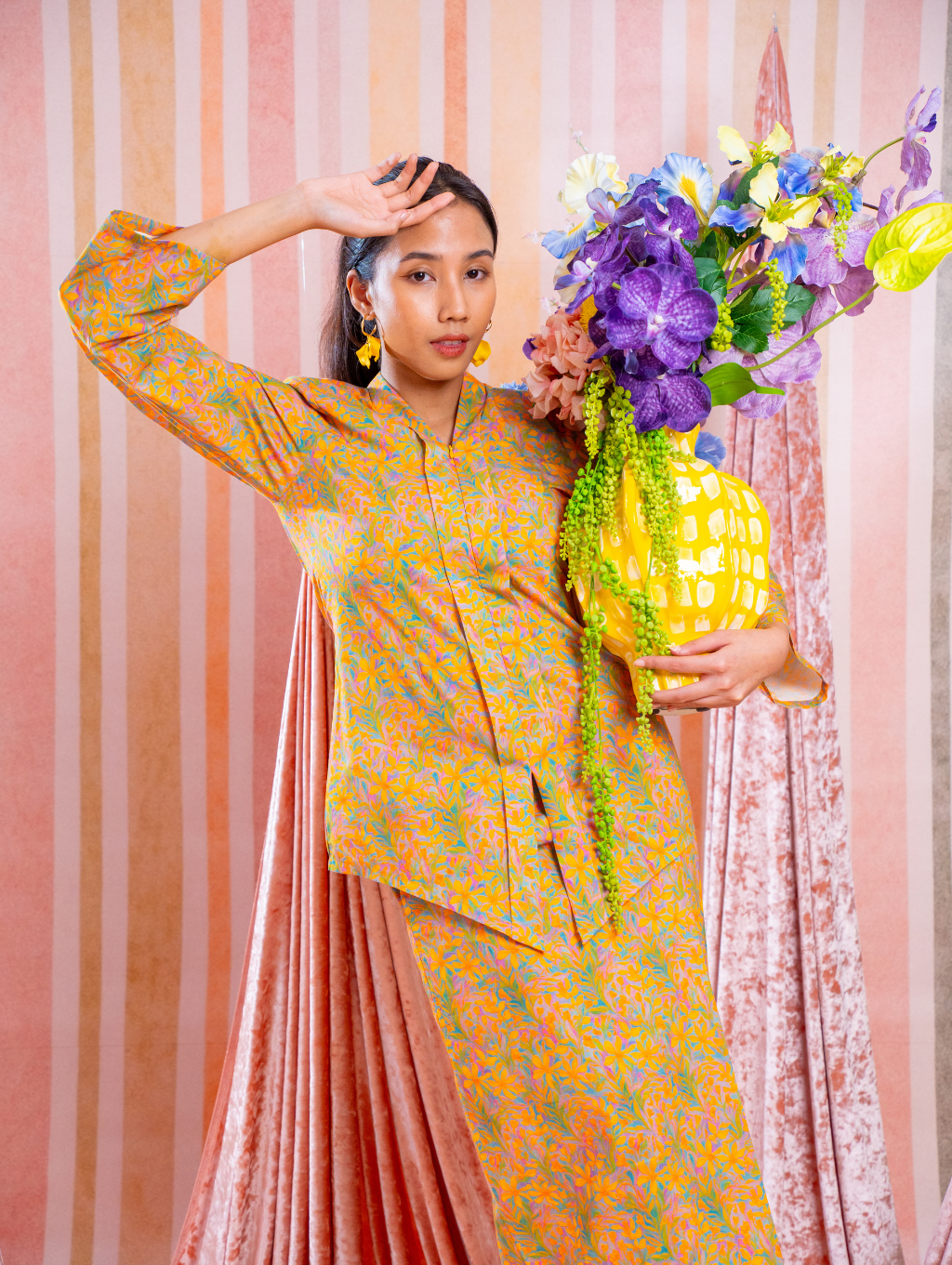 Roselle Kebaya