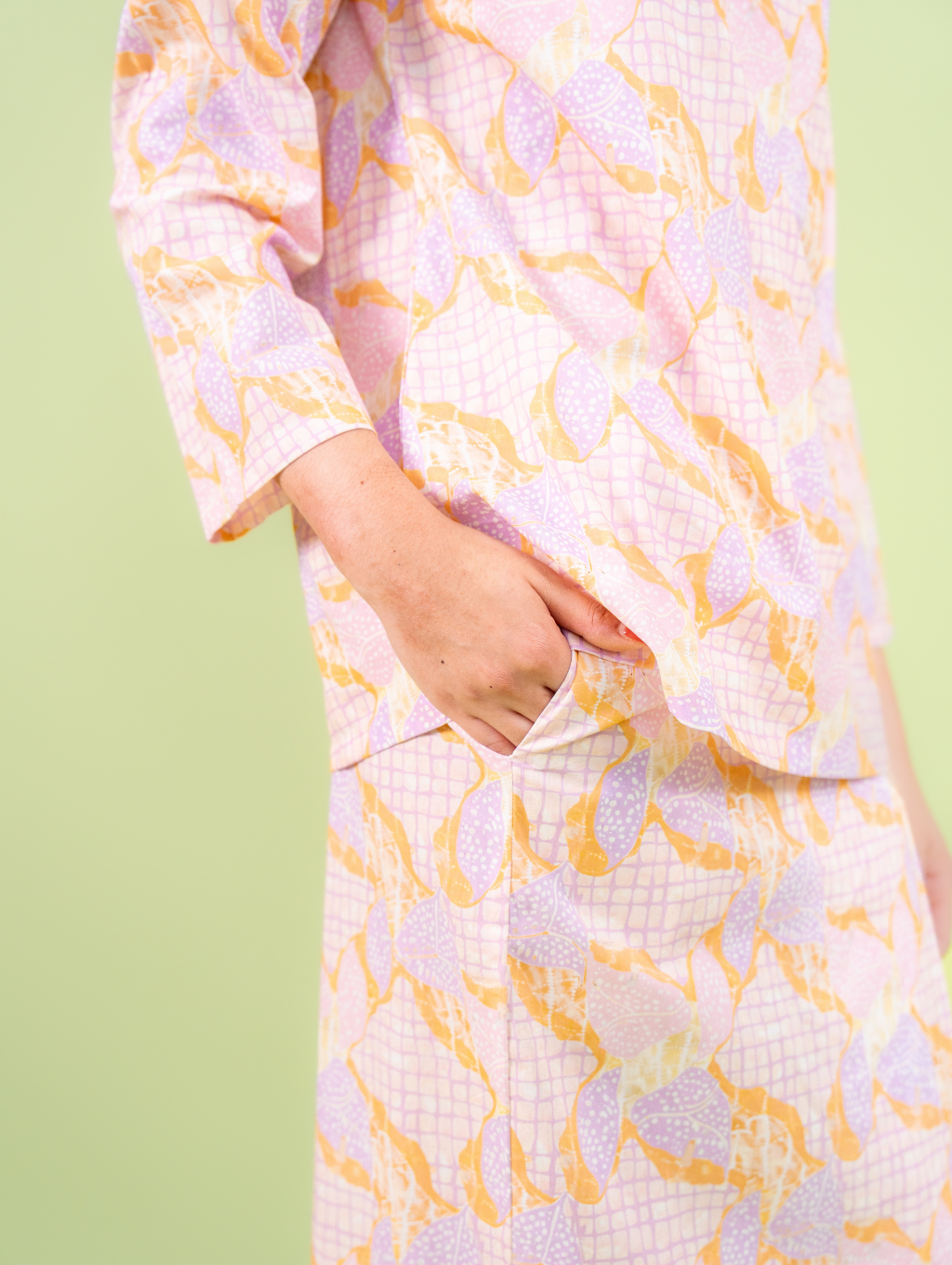 (DEFECT ITEM) Dewrose Kurung
