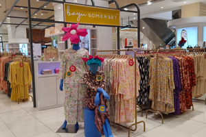 BAYU SOMERSET PARKSON PARADIGM MALL