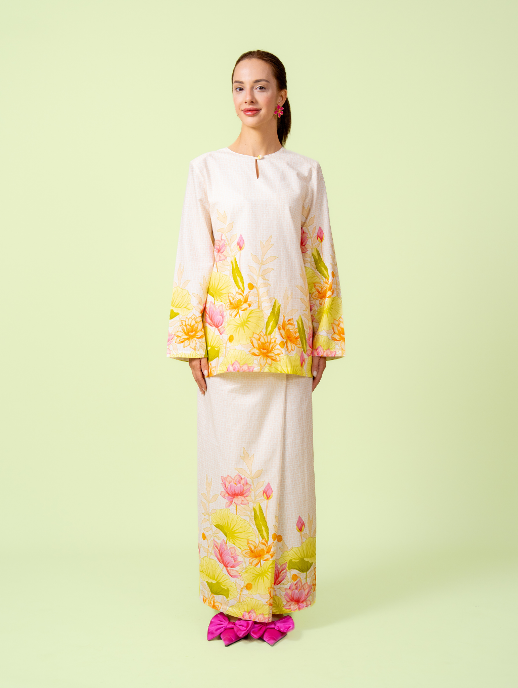 (DEFECT ITEM) Tricia Kurung