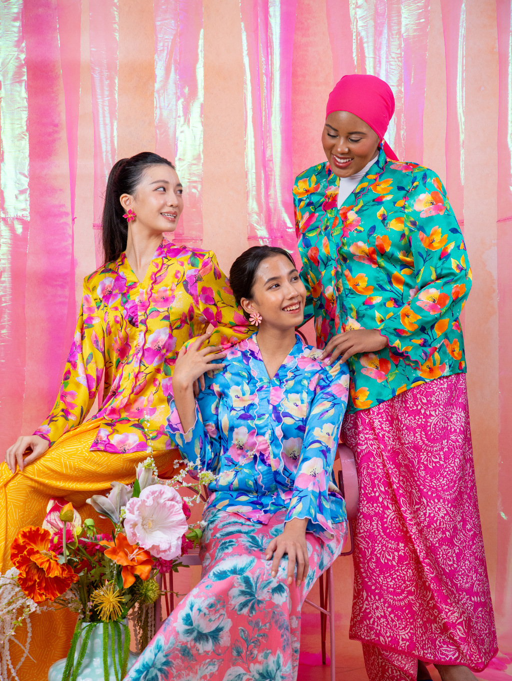 Elora Kebaya Top - Lily