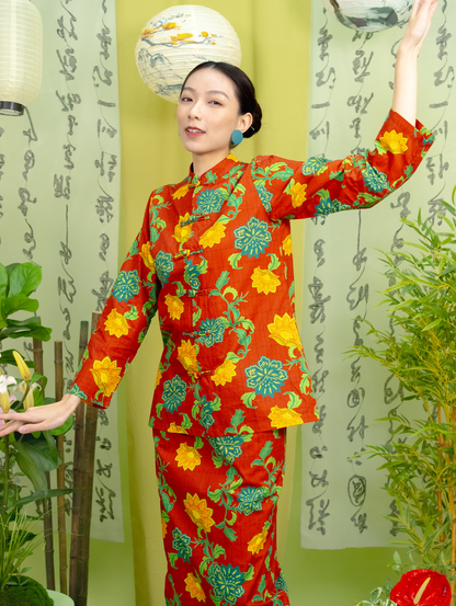 Mandarin Kurung in Red