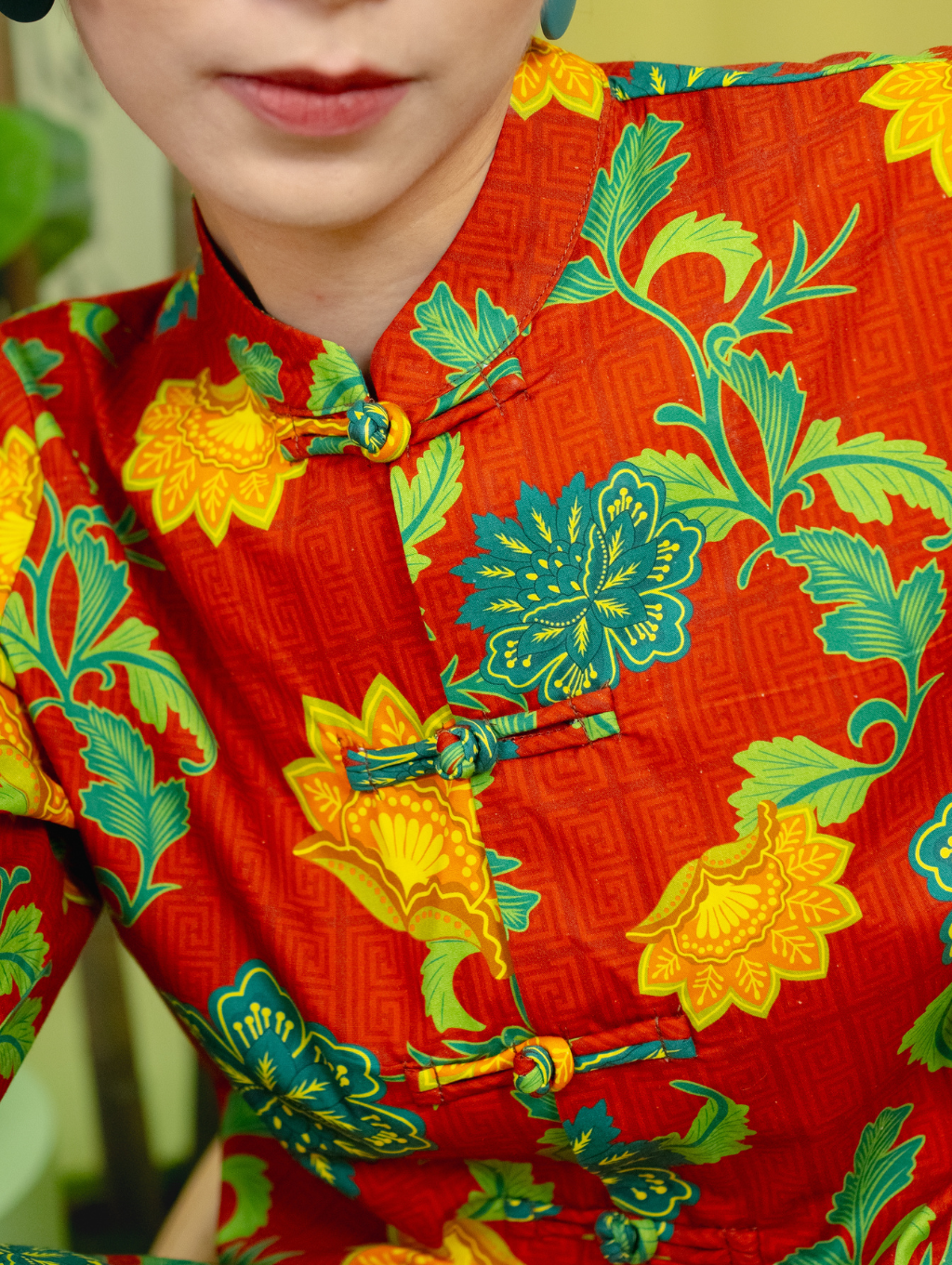 Mandarin Kurung in Red