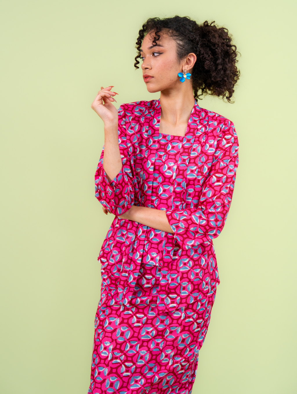 pink