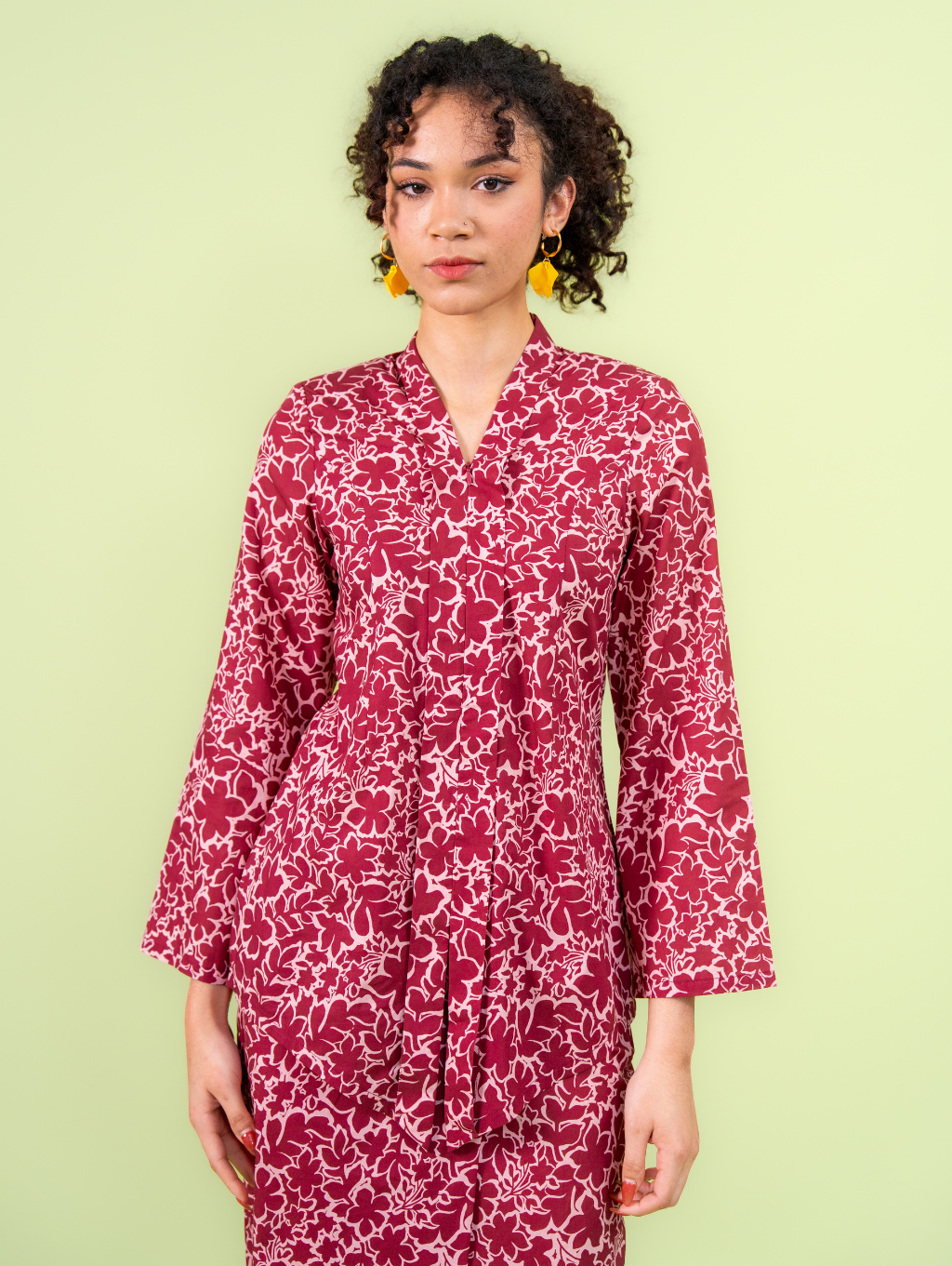 Avalisse Kebaya