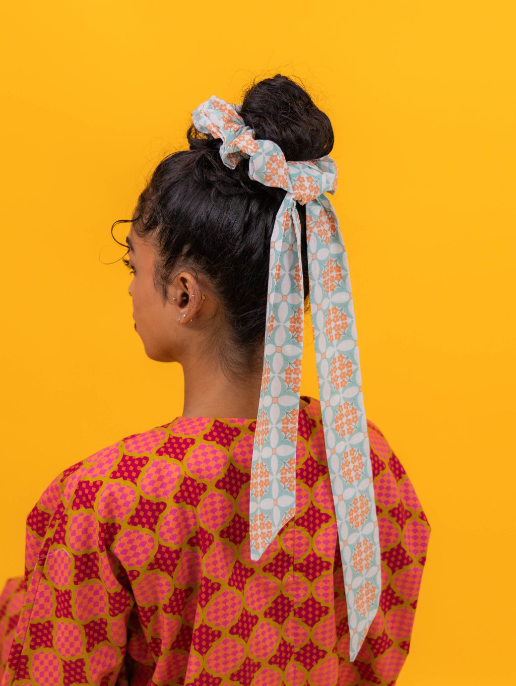 Scrunchie with Ribbon – Bayu Somerset