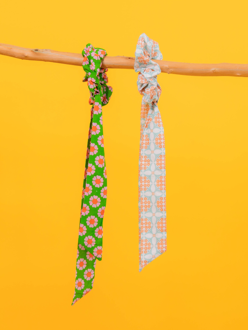 Scrunchie with Ribbon – Bayu Somerset