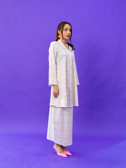 Merdu Kebarung in Cream