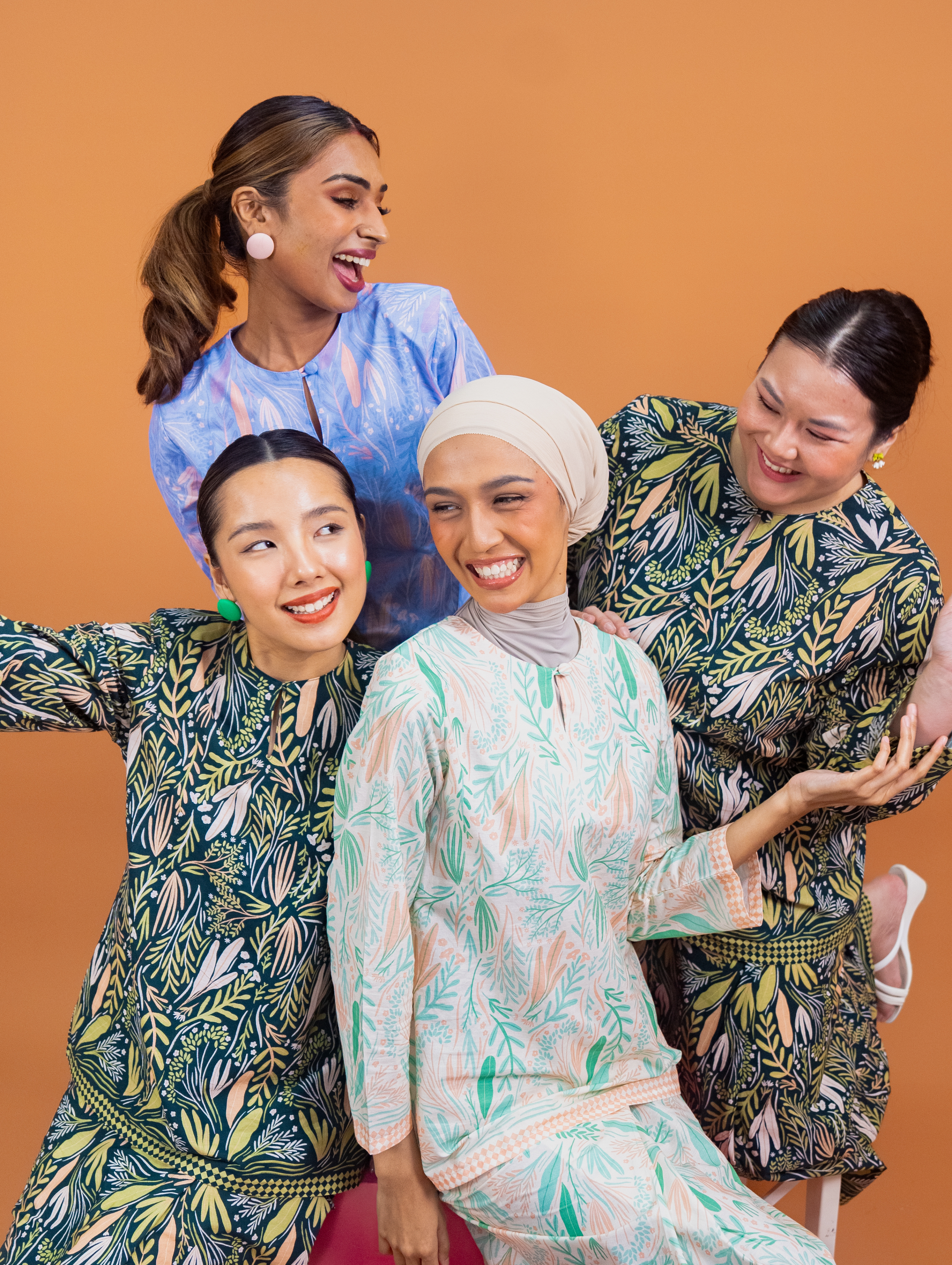 Daun Kurung in Merah Muda
