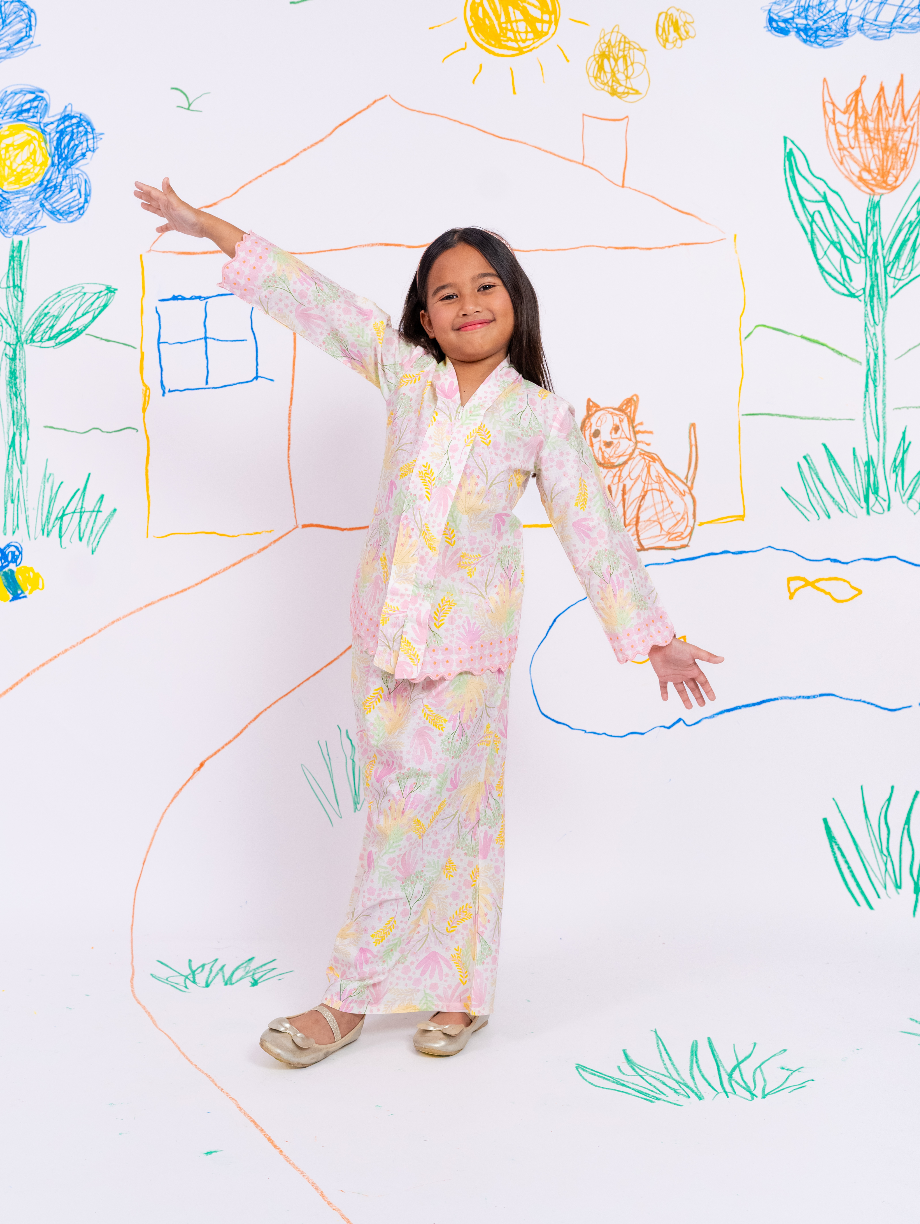 KIDS Kebaya in Murni Pink