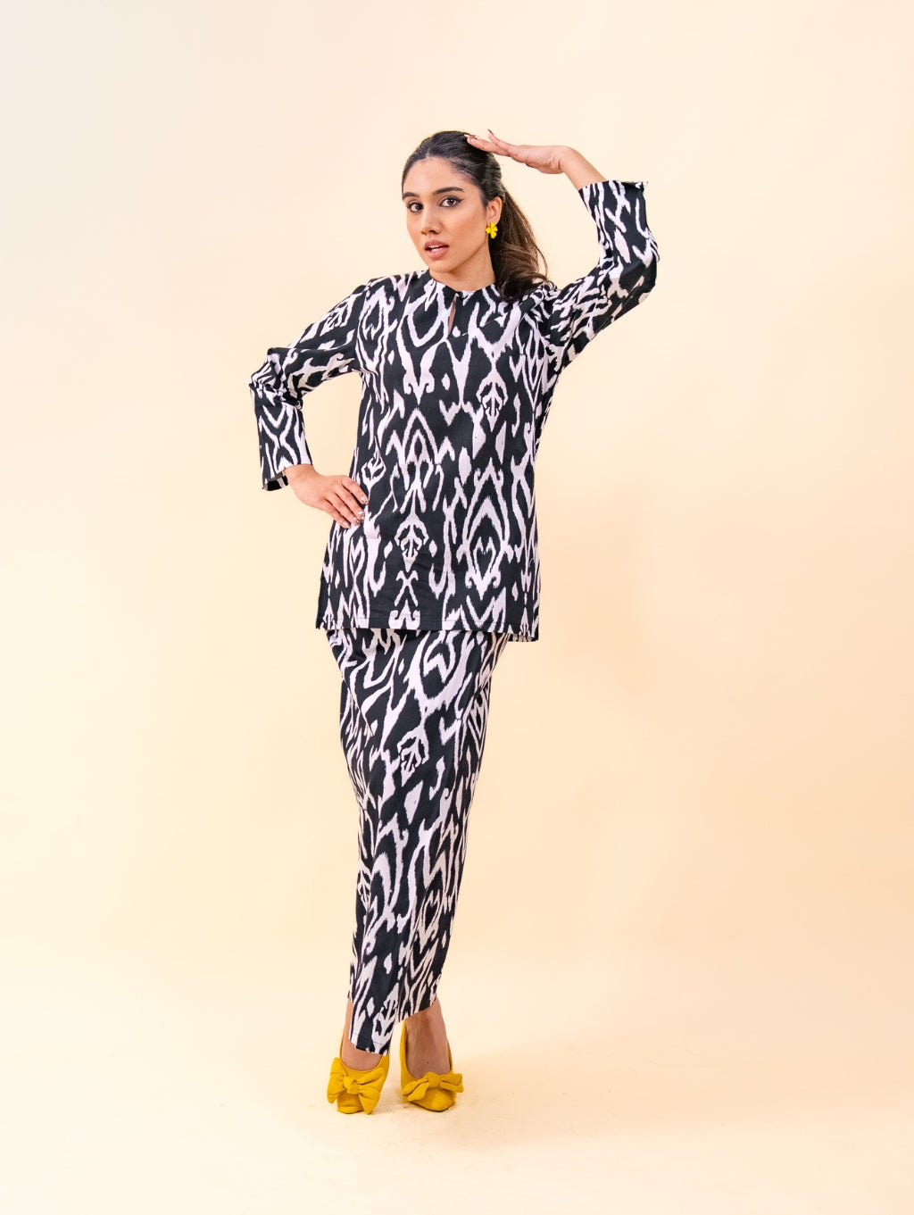 Kailani Kurung