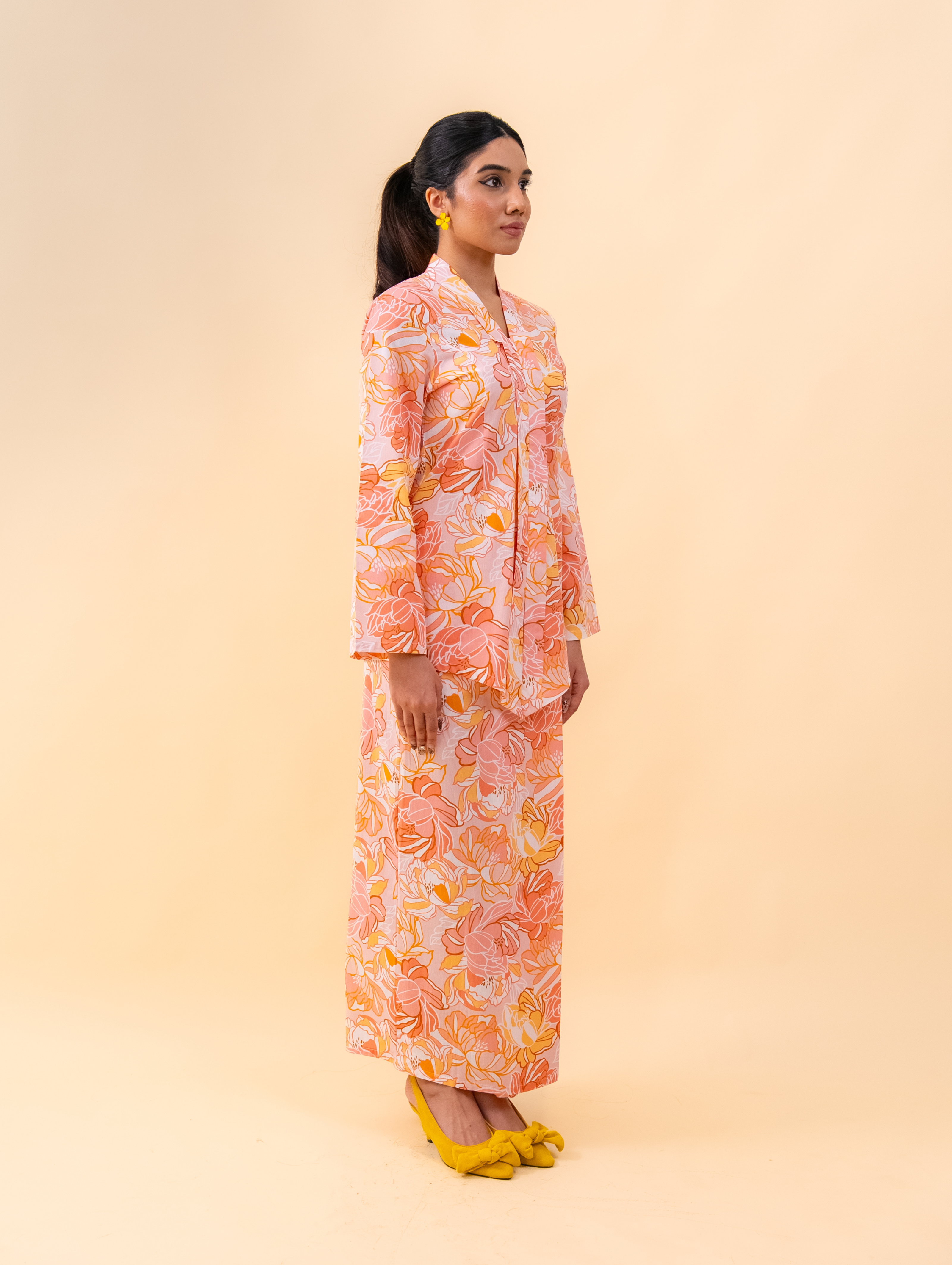 Daphne Kebaya