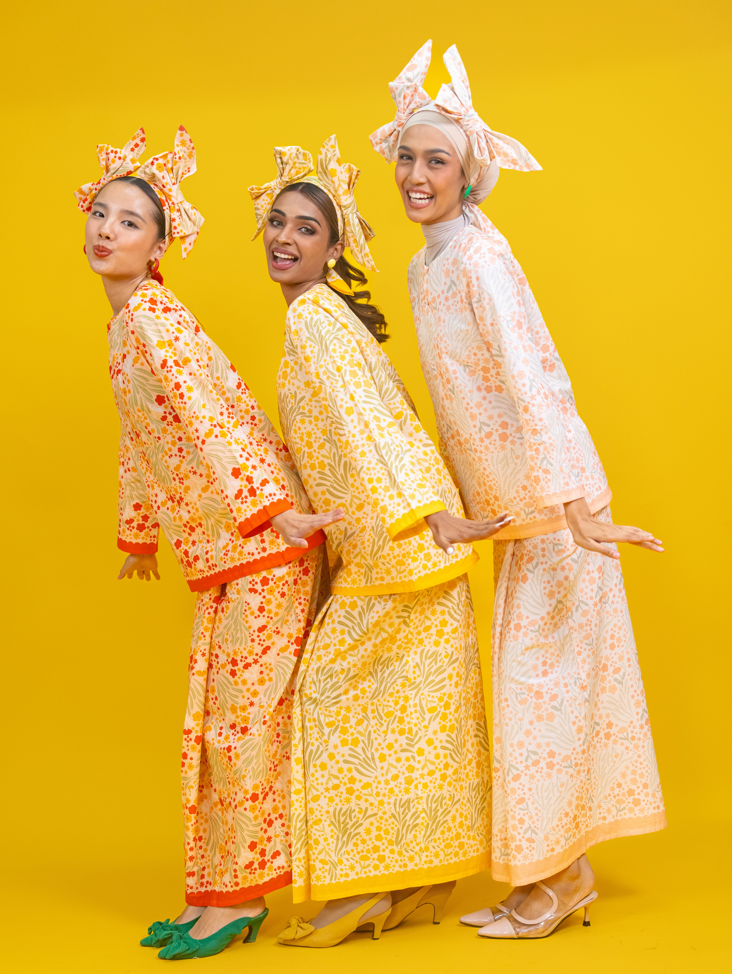 Mekar Kurung in Kuning