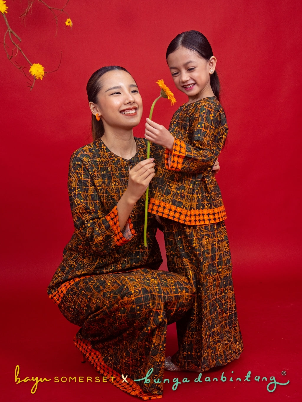 Ayu Kurung in Black