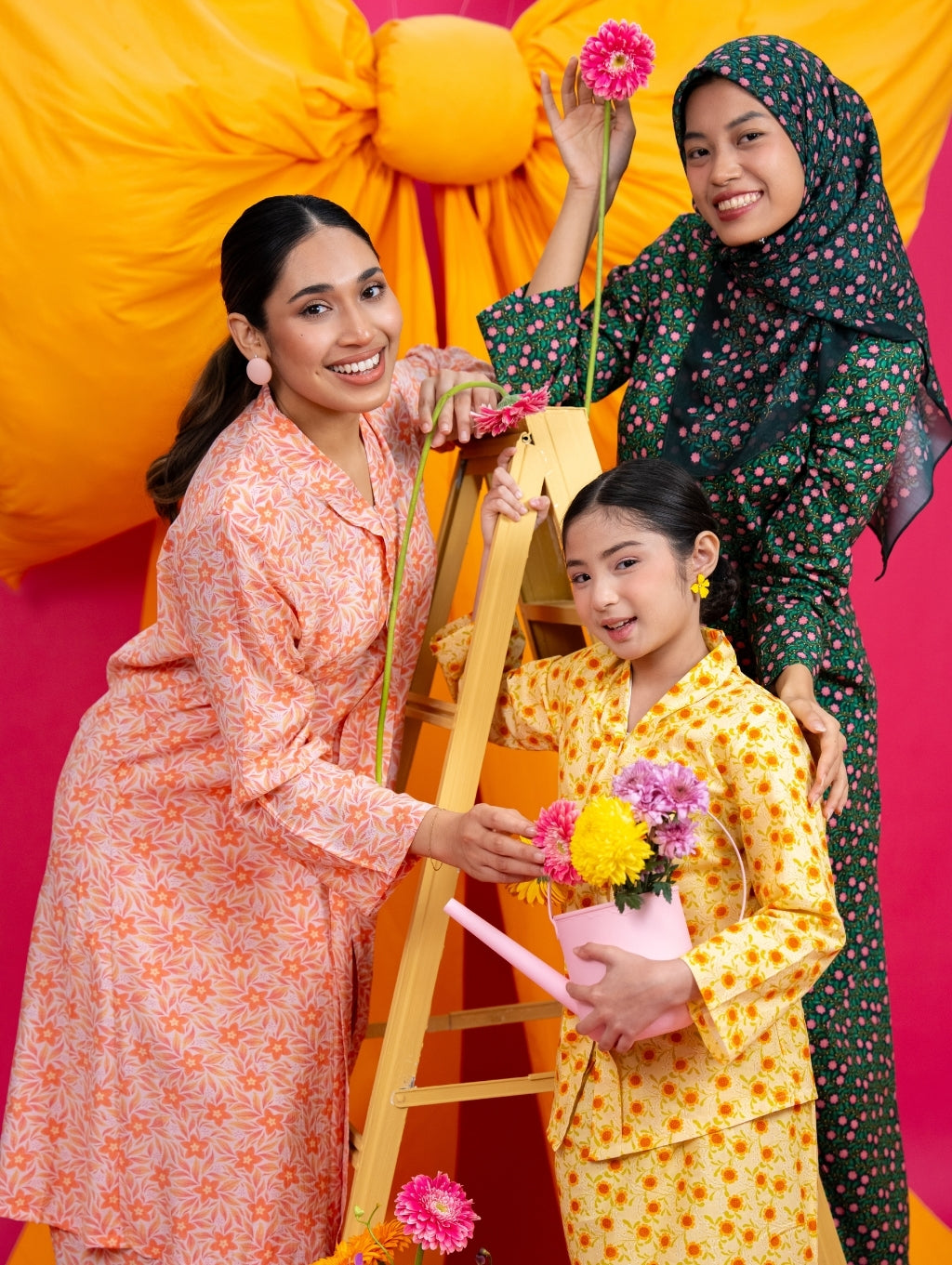 Rosa Maxi Kebaya - Romy
