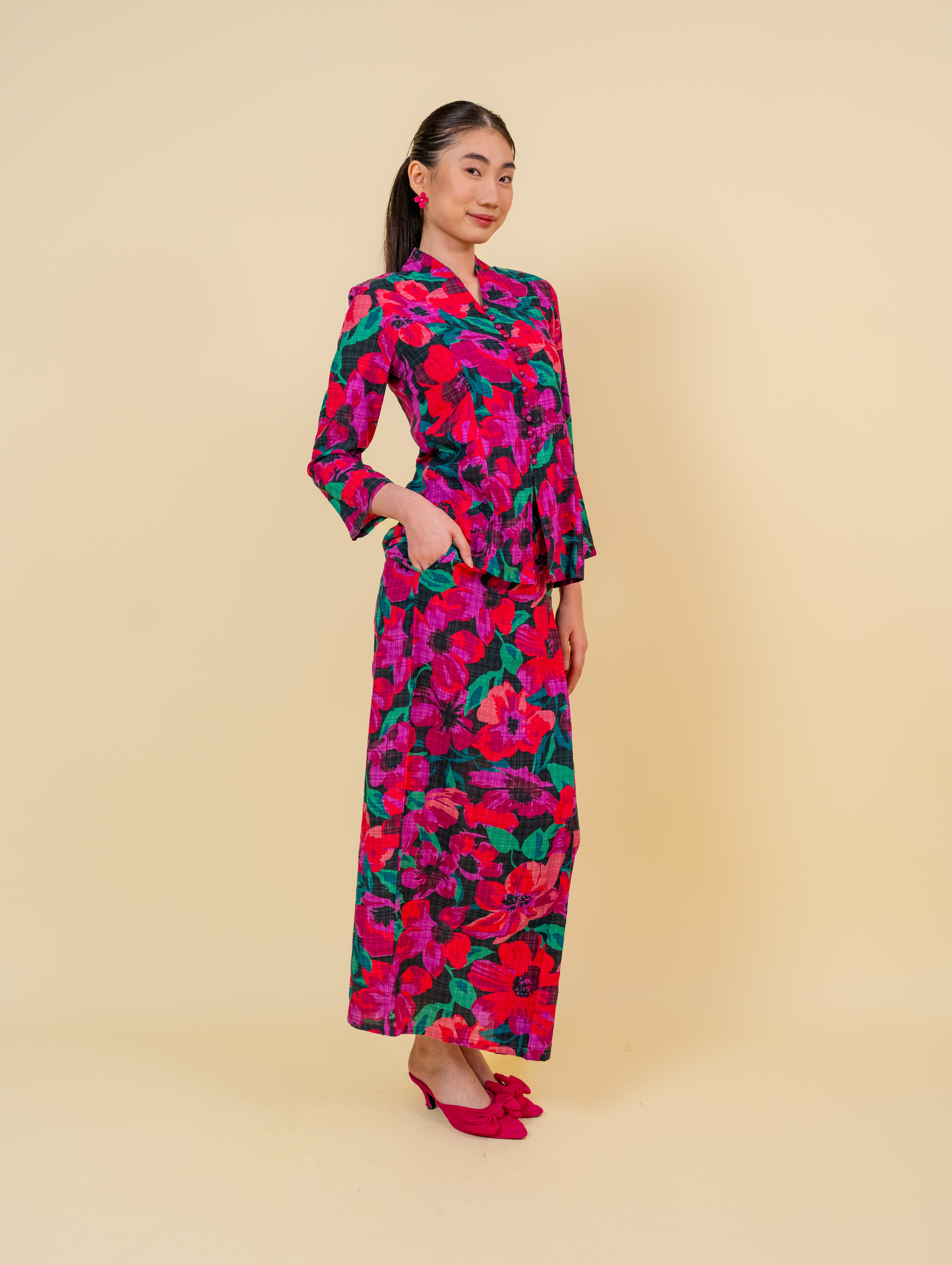 Melour Kebaya - Petra