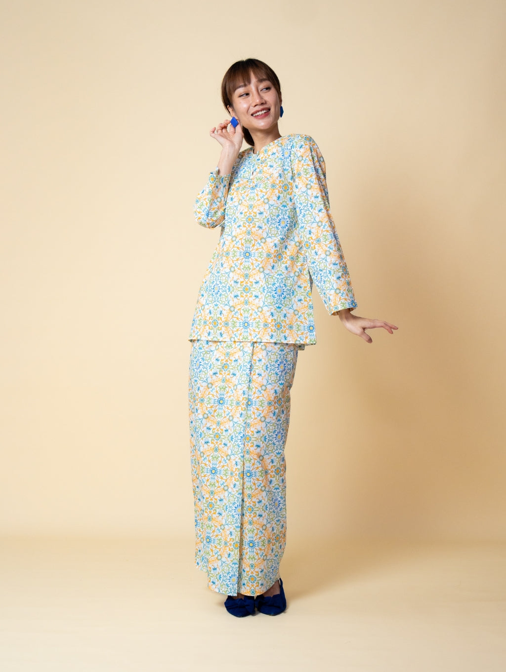 Selma Kurung