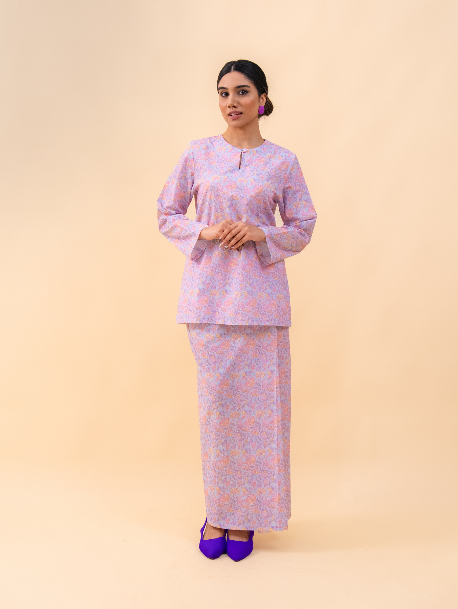 Livie Kurung