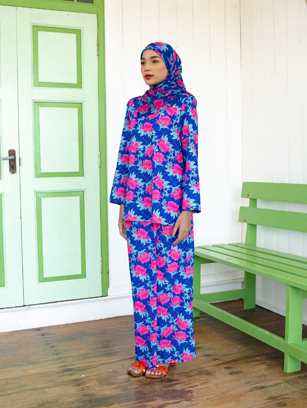 Andra Kurung
