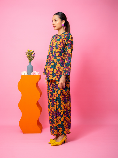 Eulalia Kurung in Black