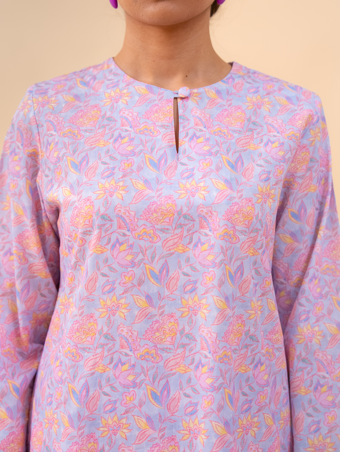 Livie Kurung