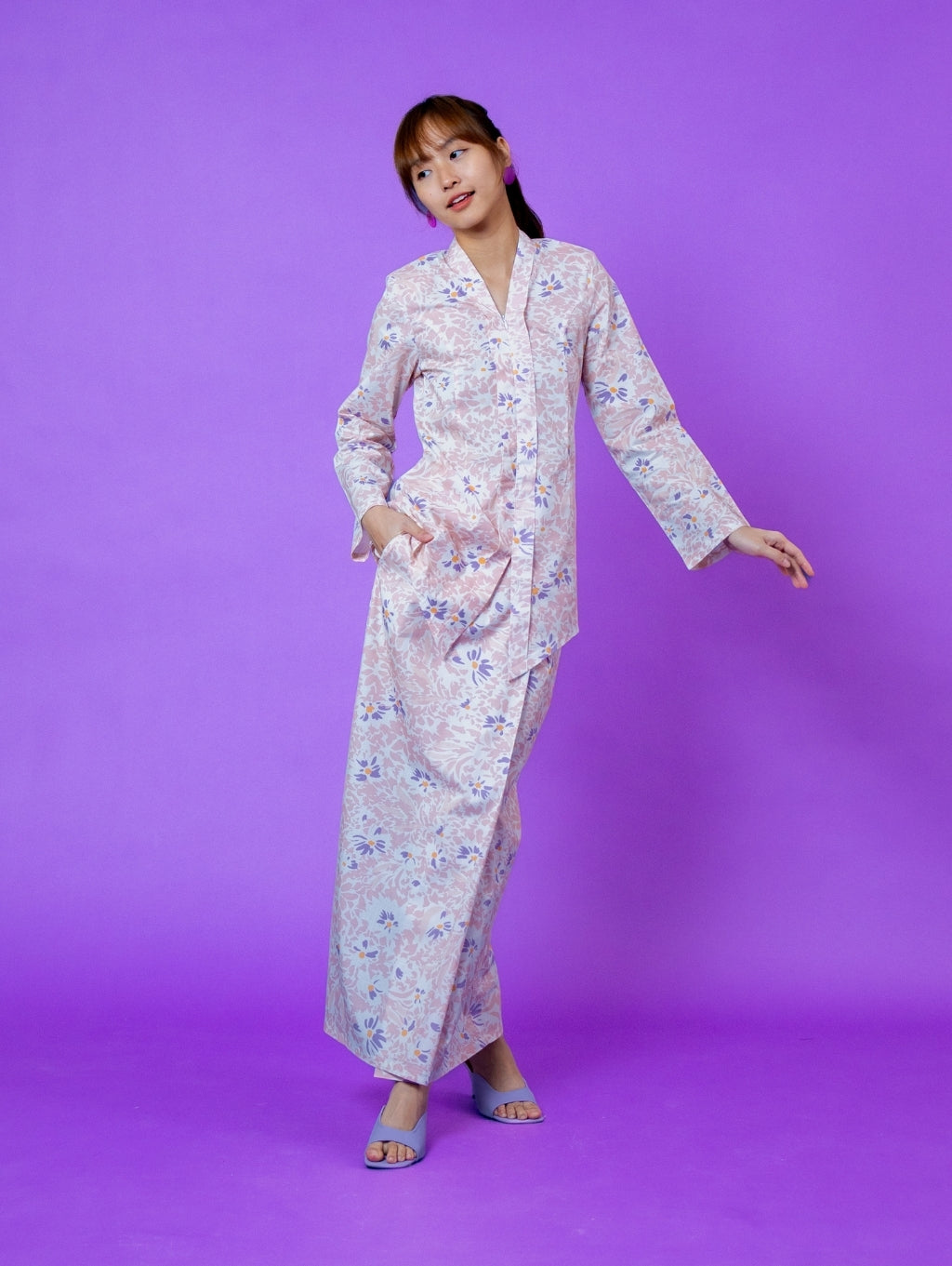 (DEFECT ITEM) Lilia Kebaya