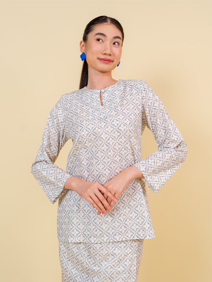 Natura Kurung in Cream