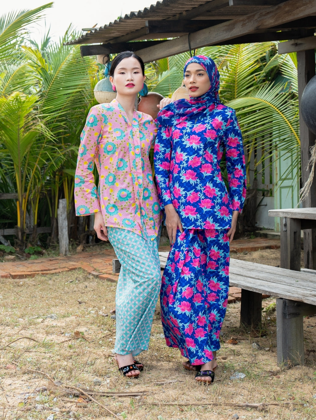 Ratna Kebaya