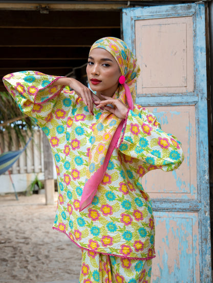 Square Scarf - Kesuma