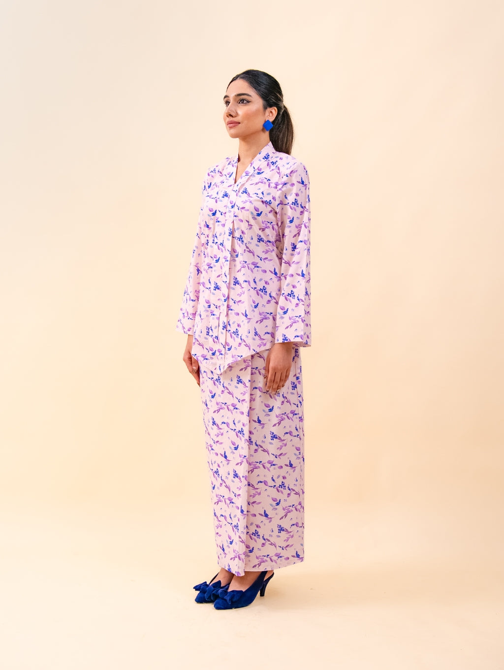 Rosette Kebaya