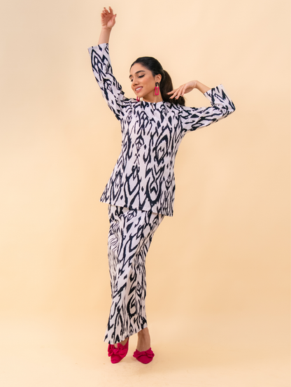 (DEFECT ITEM) Kiona Kurung