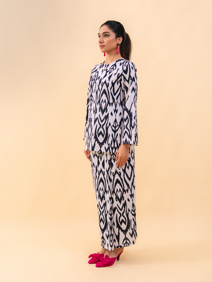 (DEFECT ITEM) Kiona Kurung