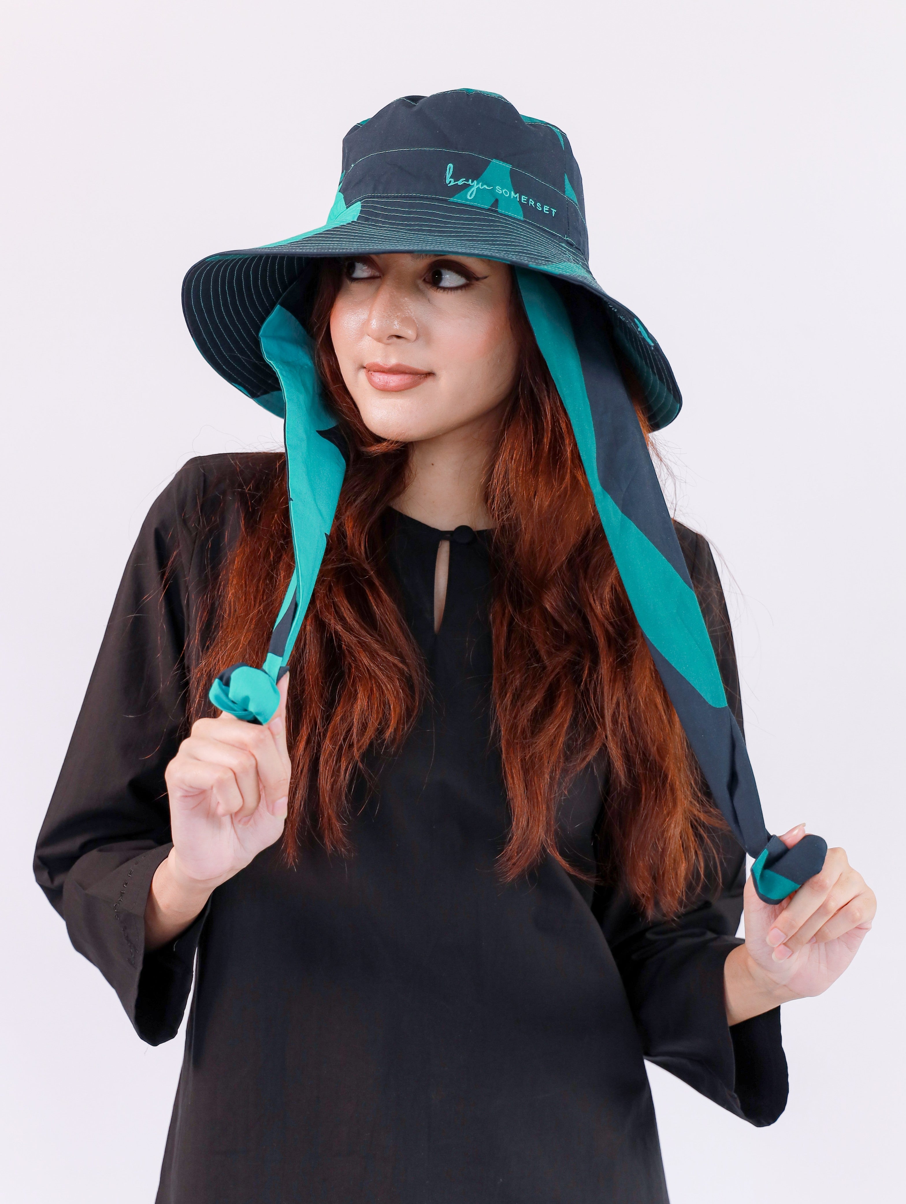 Amber Hat - Vaxxo in Black