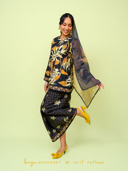 Cempaka Kurung - Hitam (with shawl)
