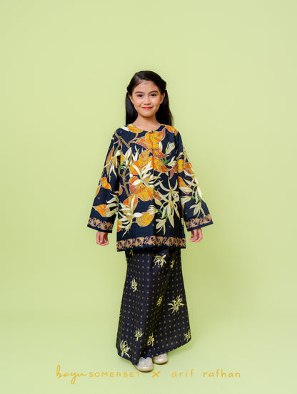 hitam