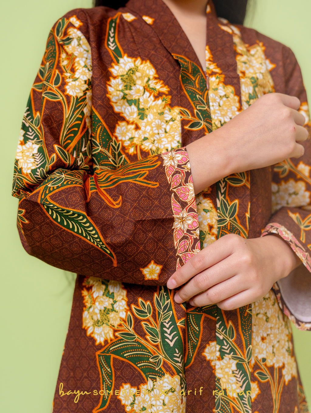 KIDS Kesidang Kebaya - Brown