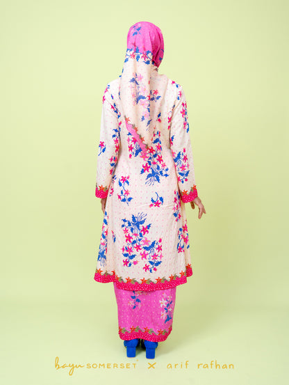 merah jambu
