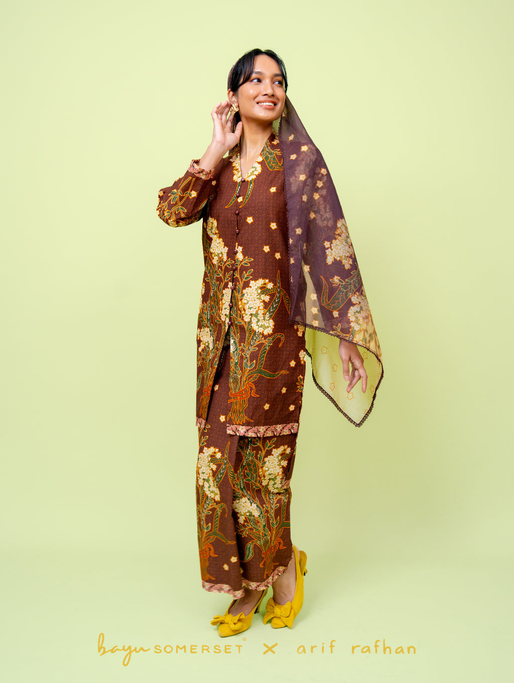Mega Maxi Kebaya - Kesidang Brown (with shawl)