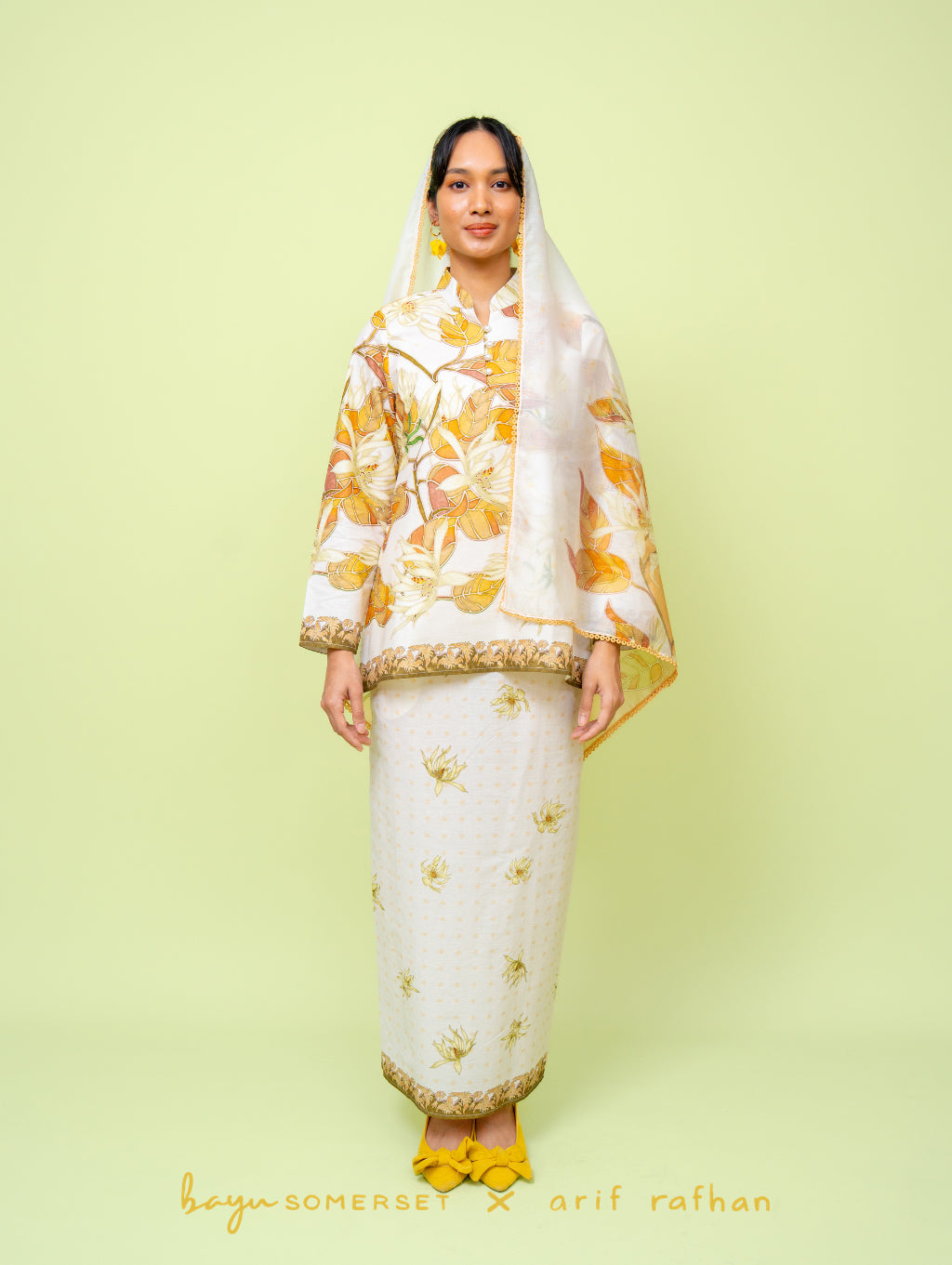 Inara Kurung - Cempaka Puteh (with shawl)