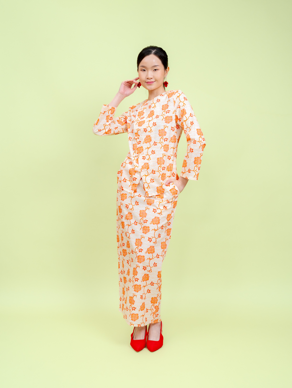 Dynasty Kebaya - Peach