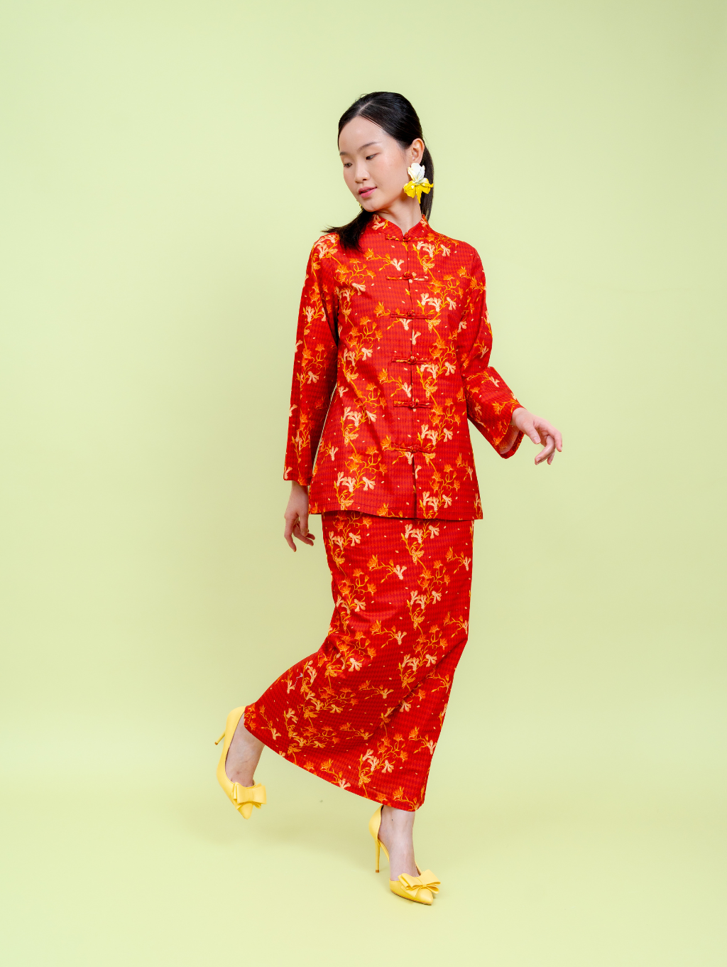 Mandarin Kurung - Red Blossom